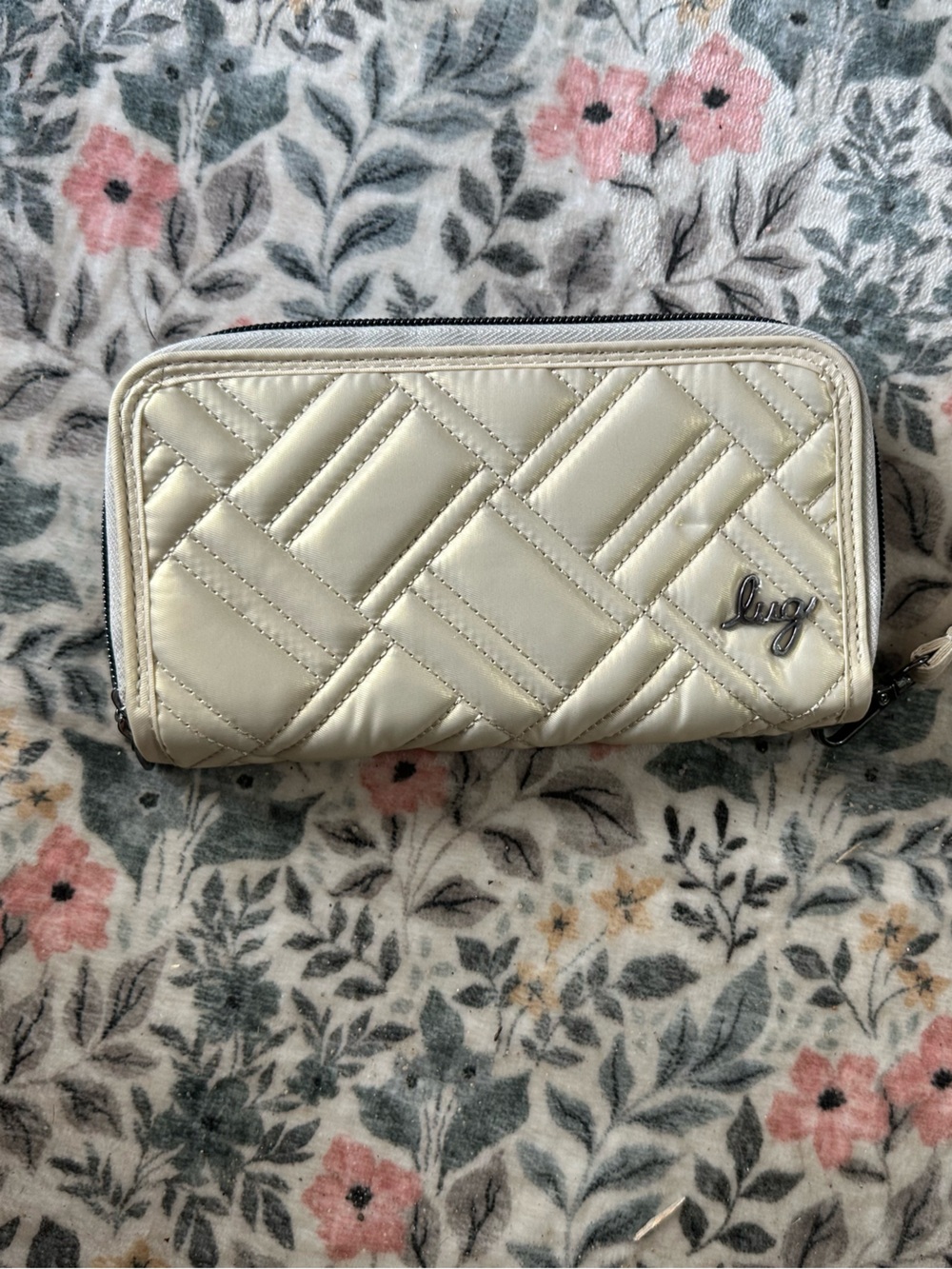Lug Quilted Zip Around Wallet in Cream